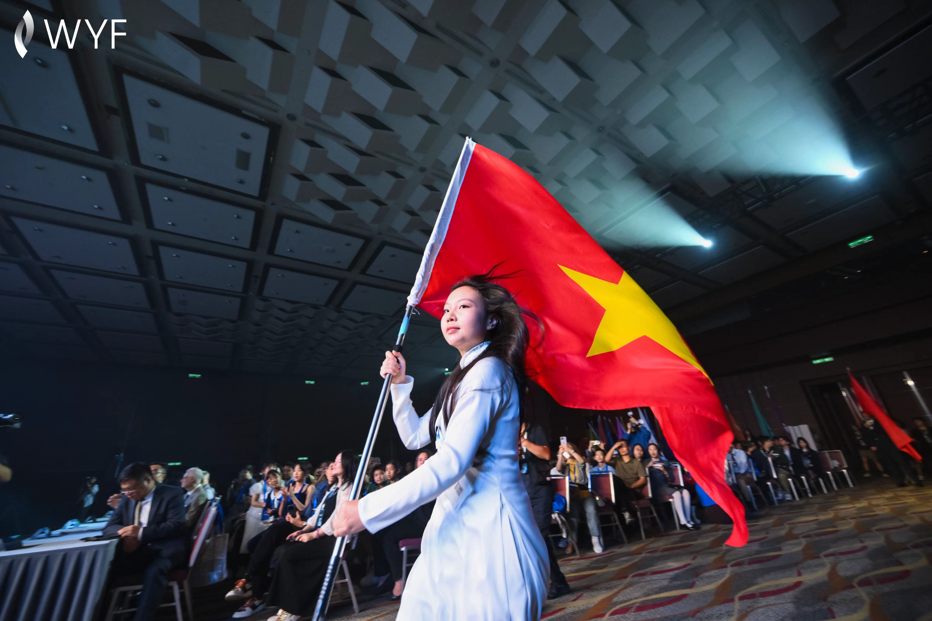 Học sinh Việt Nam tại WYF-FELS Opening Ceremony